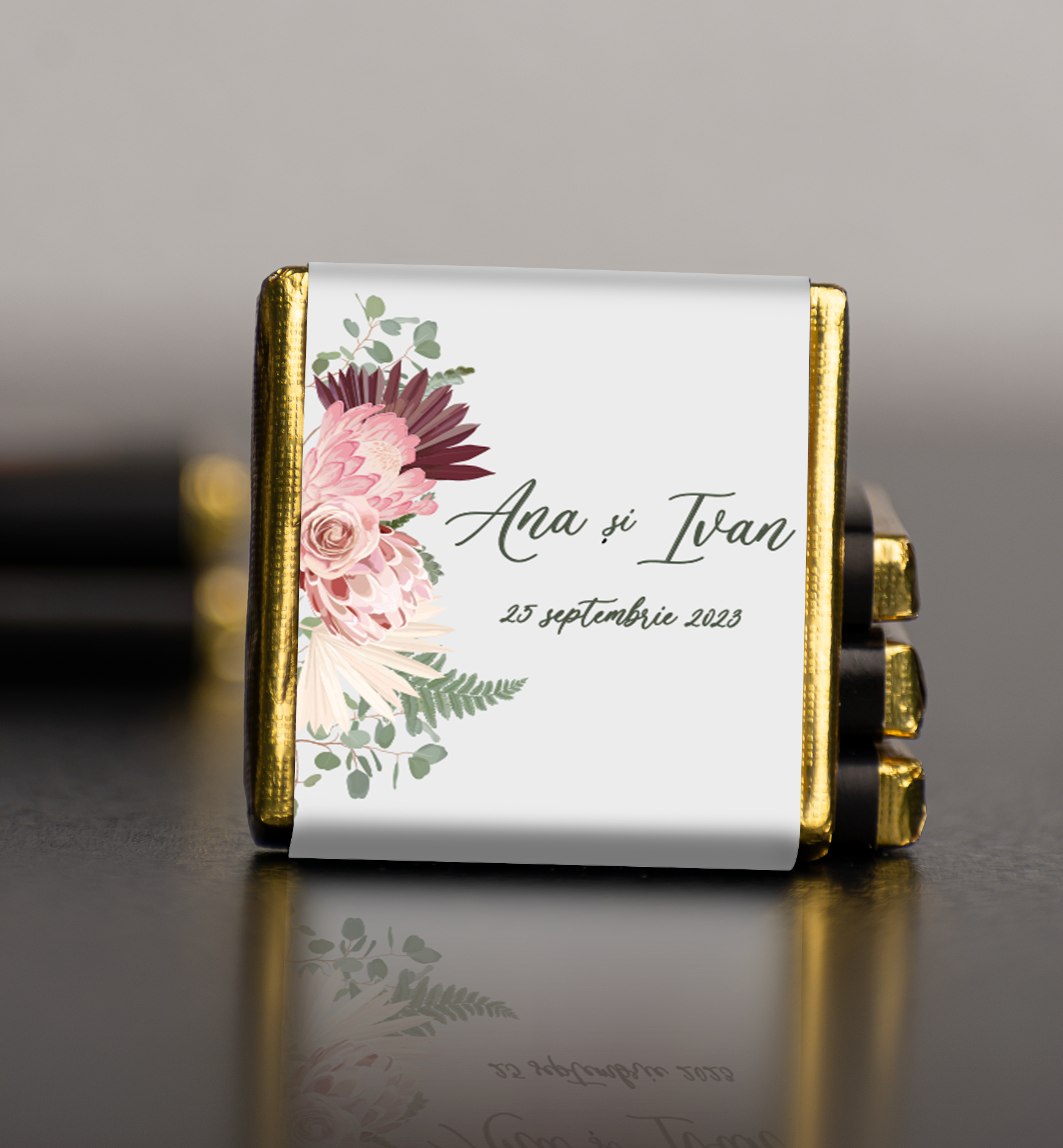 Ciocolata personalizata mica - 3,5x3,5cm - Design client