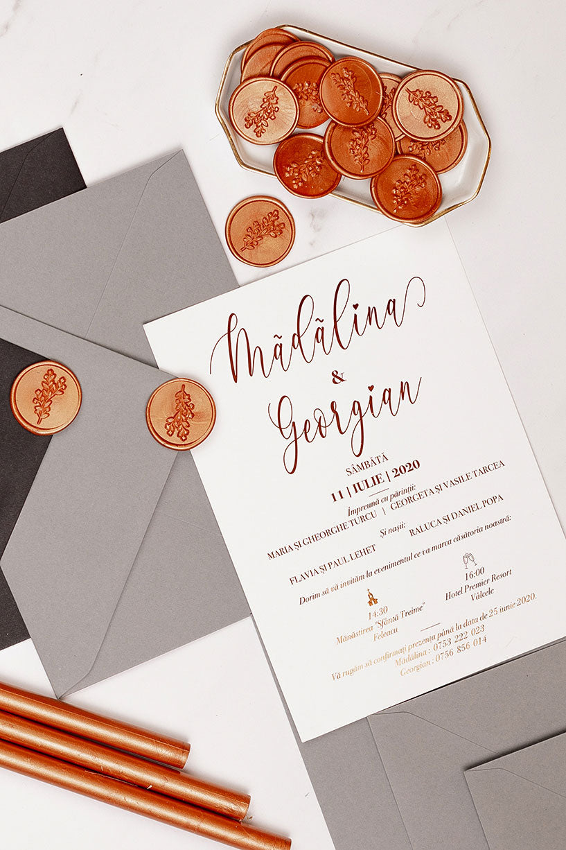 Invitații de nuntă – Caligrafie Aurie Invitatii Love Story