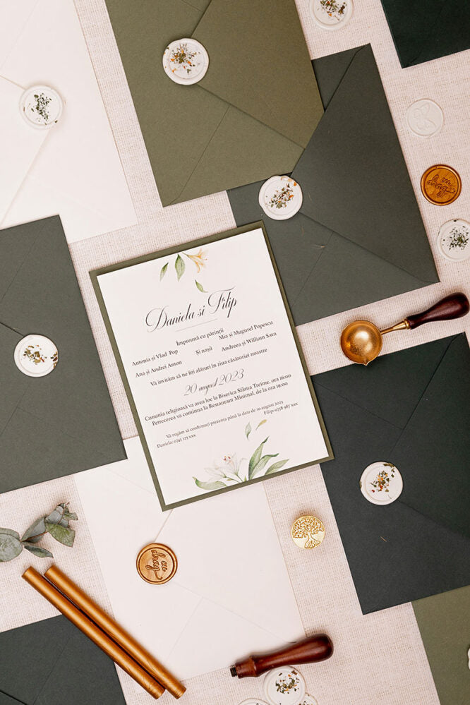 Invitații de nuntă – Flori de Mai Invitatii Love Story