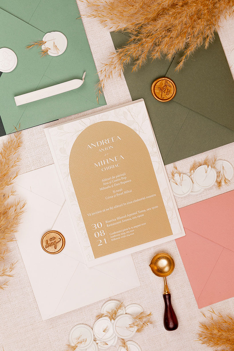 Invitații de nuntă – Arcuita Fundal Floral Invitatii Love Story