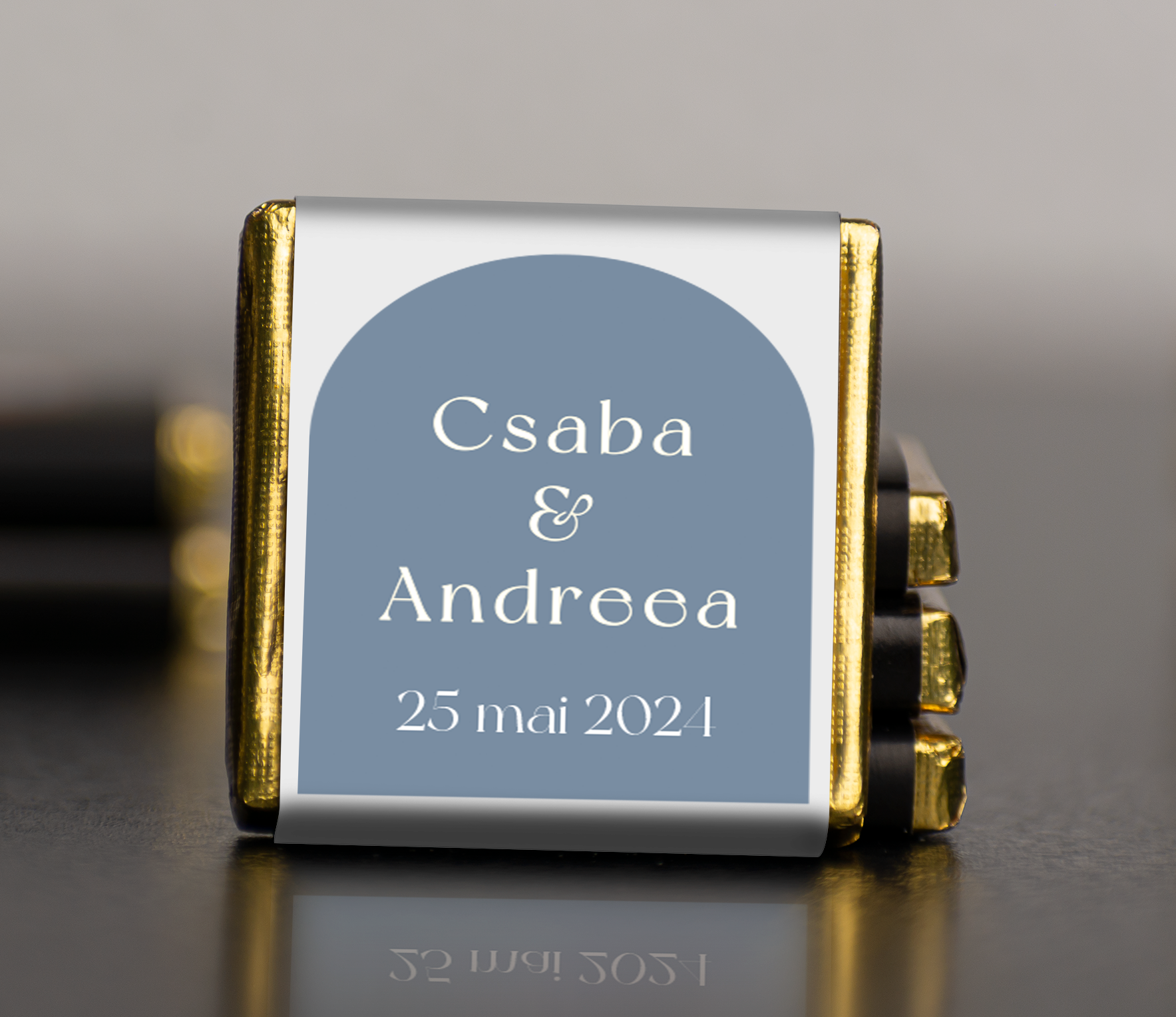 Ciocolata mica semipersonalizata - 3,5x3,5cm